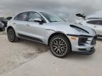 PORSCHE MACAN photo