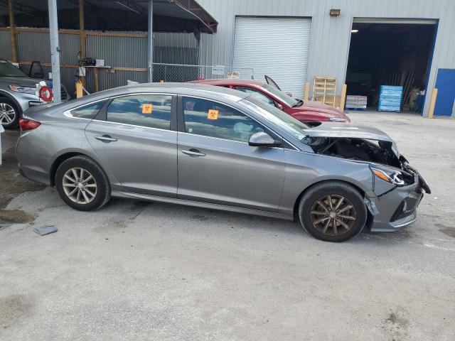 VIN 5NPE24AF5KH759226 2019 Hyundai Sonata, SE no.4