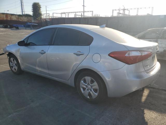 VIN KNAFK4A64G5615210 2016 KIA Forte, LX no.2