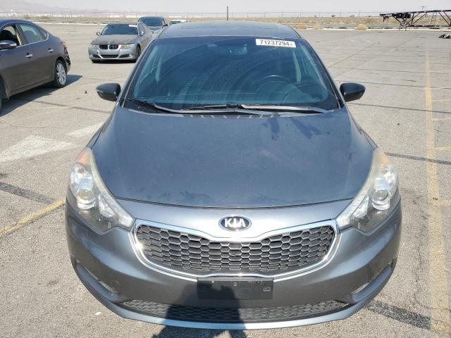 VIN KNAFX5A84G5618150 2016 KIA Forte, EX no.5