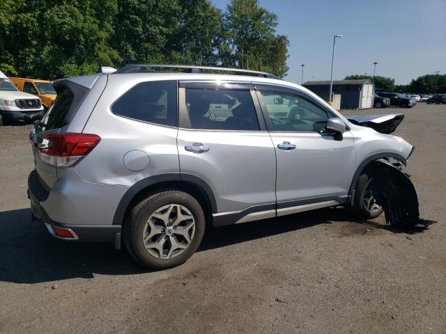 SUBARU FORESTER P 2019 silver  gas JF2SKAGC4KH468540 photo #4