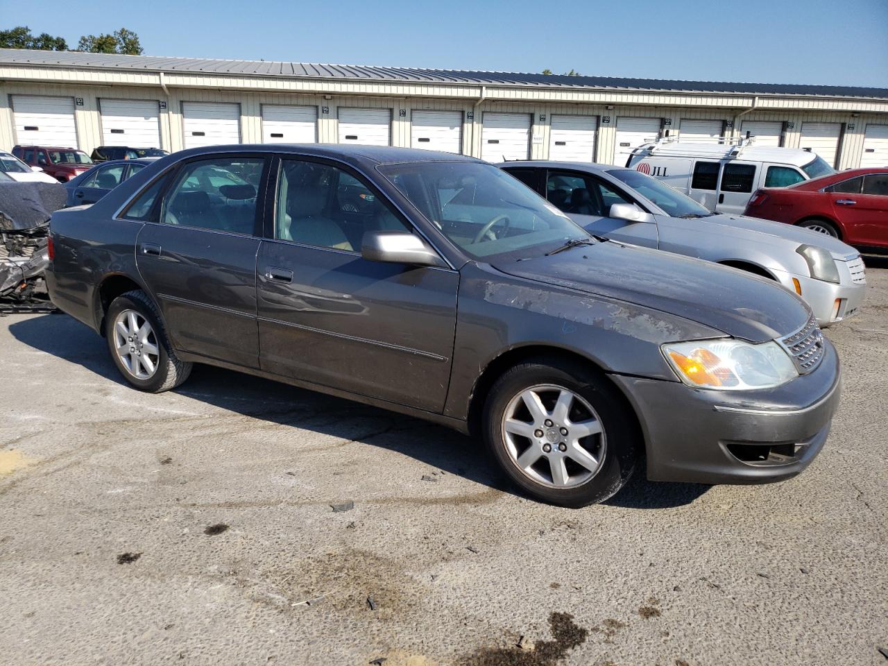 Lot #2828653133 2004 TOYOTA AVALON XL