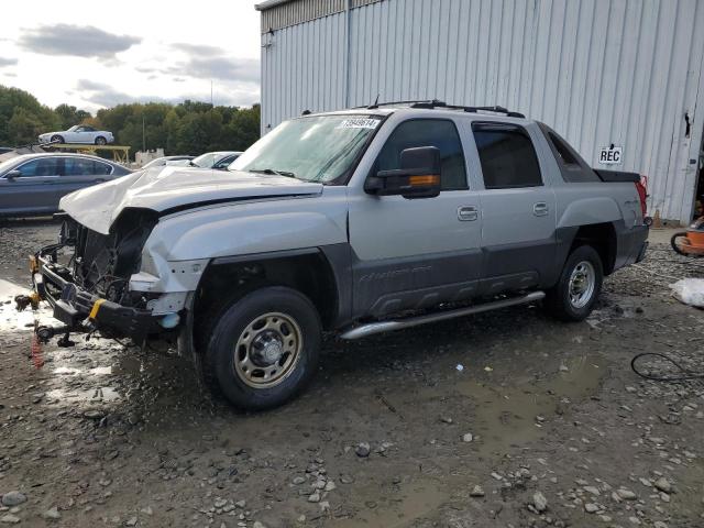 CHEVROLET AVALANCHE 2005 silver  gas 3GNGK22G35G258778 photo #1