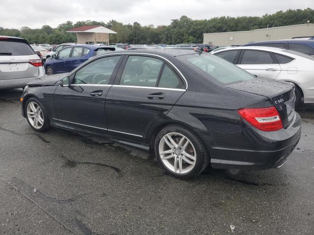 VIN WDDGF8AB7EA911722 2014 Mercedes-Benz C-Class, 3... no.2