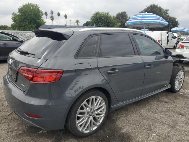 VIN WAUUPBFF5JA060952 2018 Audi A3, E-Tron Premium no.3