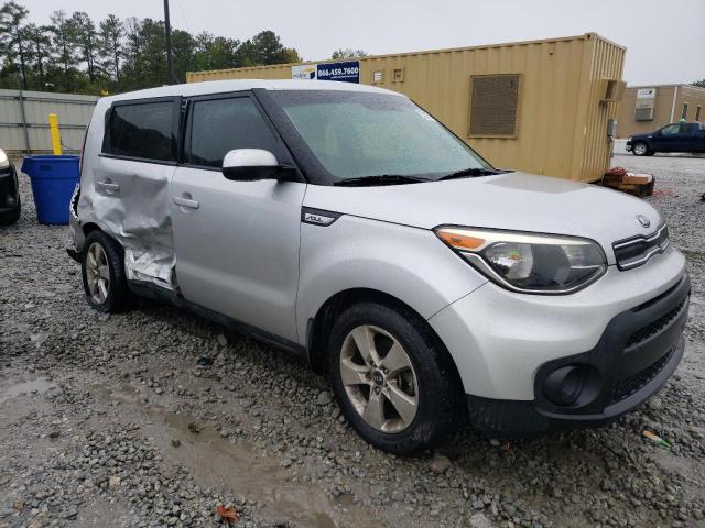 VIN KNDJN2A2XJ7516828 2018 KIA Soul no.4