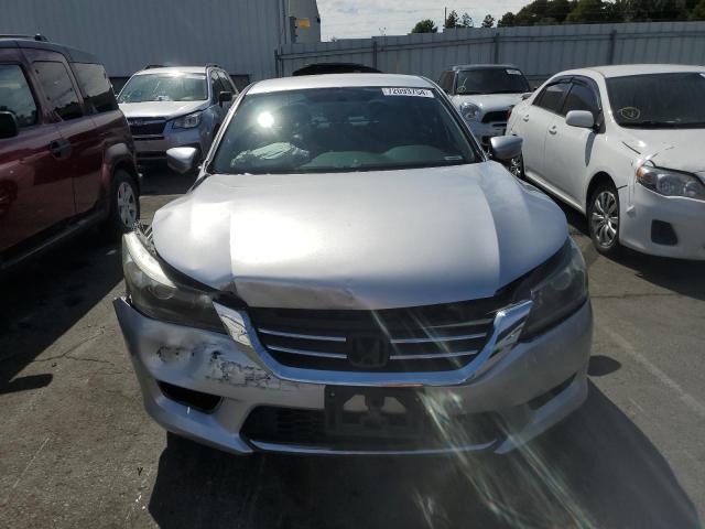 VIN 1HGCR2F37FA133794 2015 Honda Accord, LX no.5