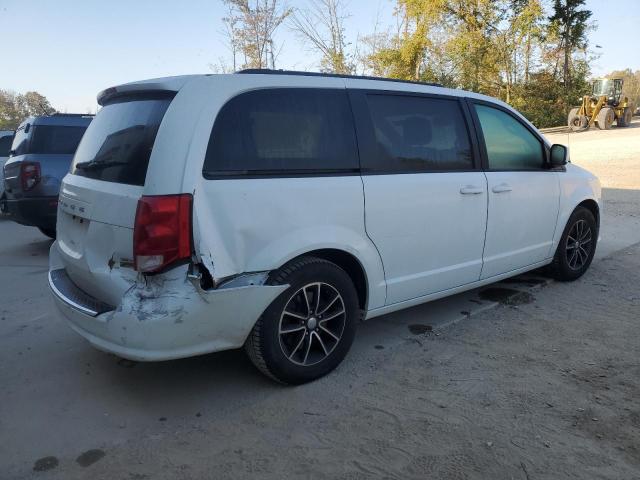 VIN 2C4RDGEG5KR557747 2019 Dodge Grand Caravan, GT no.3