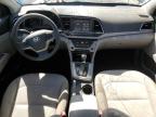 HYUNDAI ELANTRA SE photo