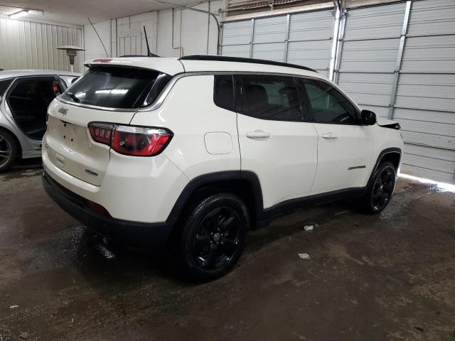 VIN 3C4NJDBB3KT671838 2019 Jeep Compass, Latitude no.3