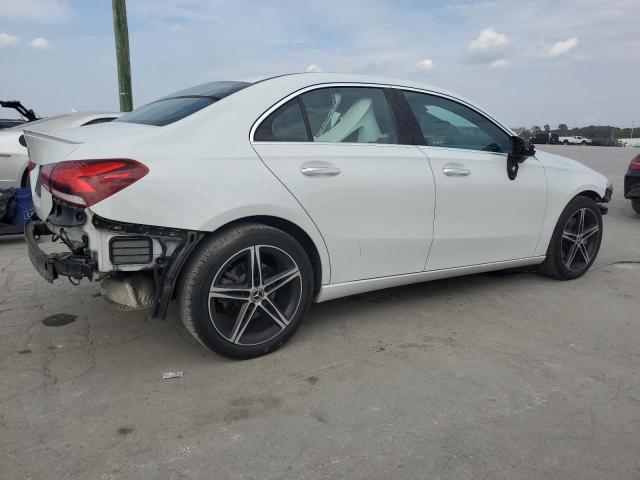 2019 MERCEDES-BENZ A 220 - WDD3G4EB7KW032315