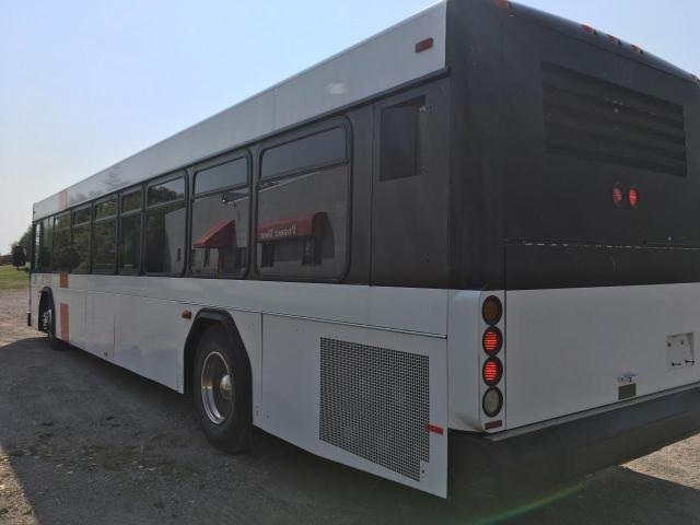 GILLIG TRANSIT BU 2002 white bus diesel 15GGD181421072556 photo #4