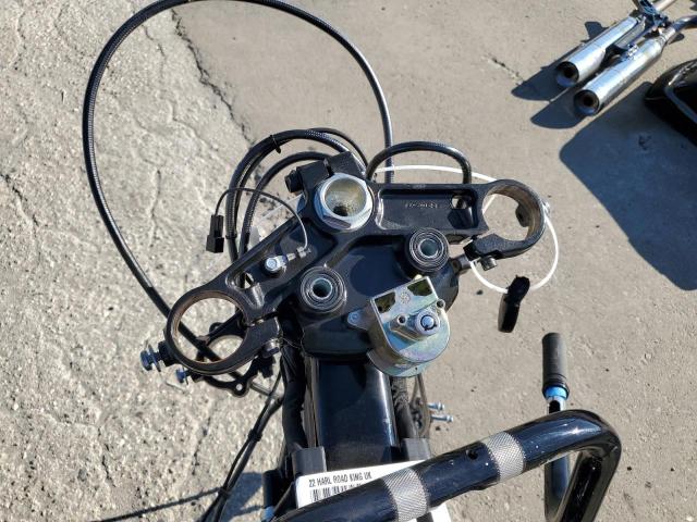 2022 HARLEY-DAVIDSON ROAD KING 1HD1KVP27NB617439