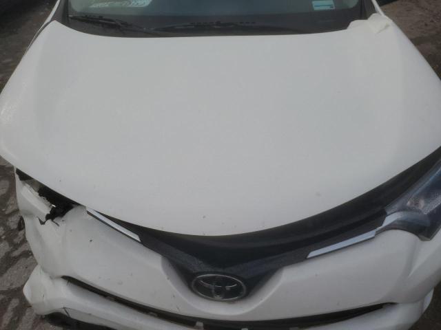 VIN JTMBFREV5JJ735522 2018 Toyota RAV4, LE no.12