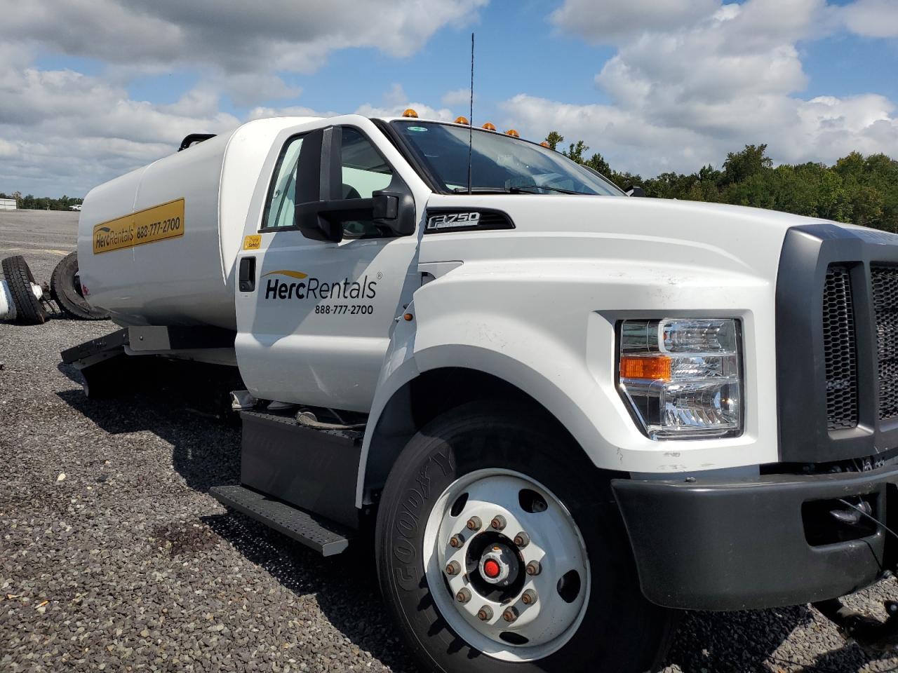 Lot #3037071720 2024 FORD F750 SUPER