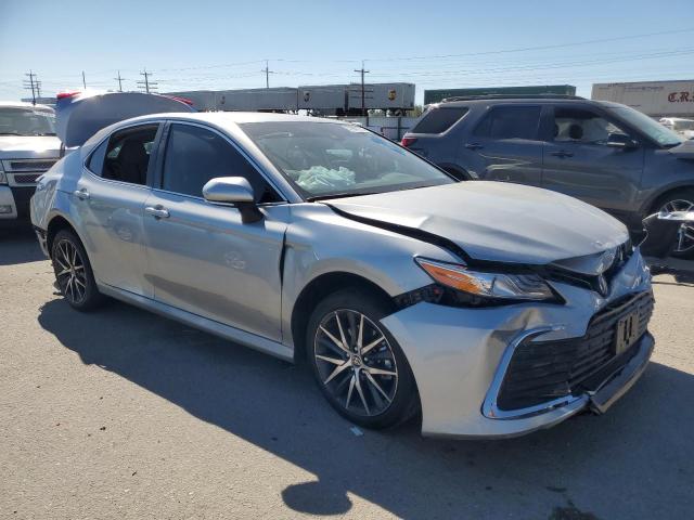 2022 TOYOTA CAMRY XLE - 4T1F31AK3NU586910