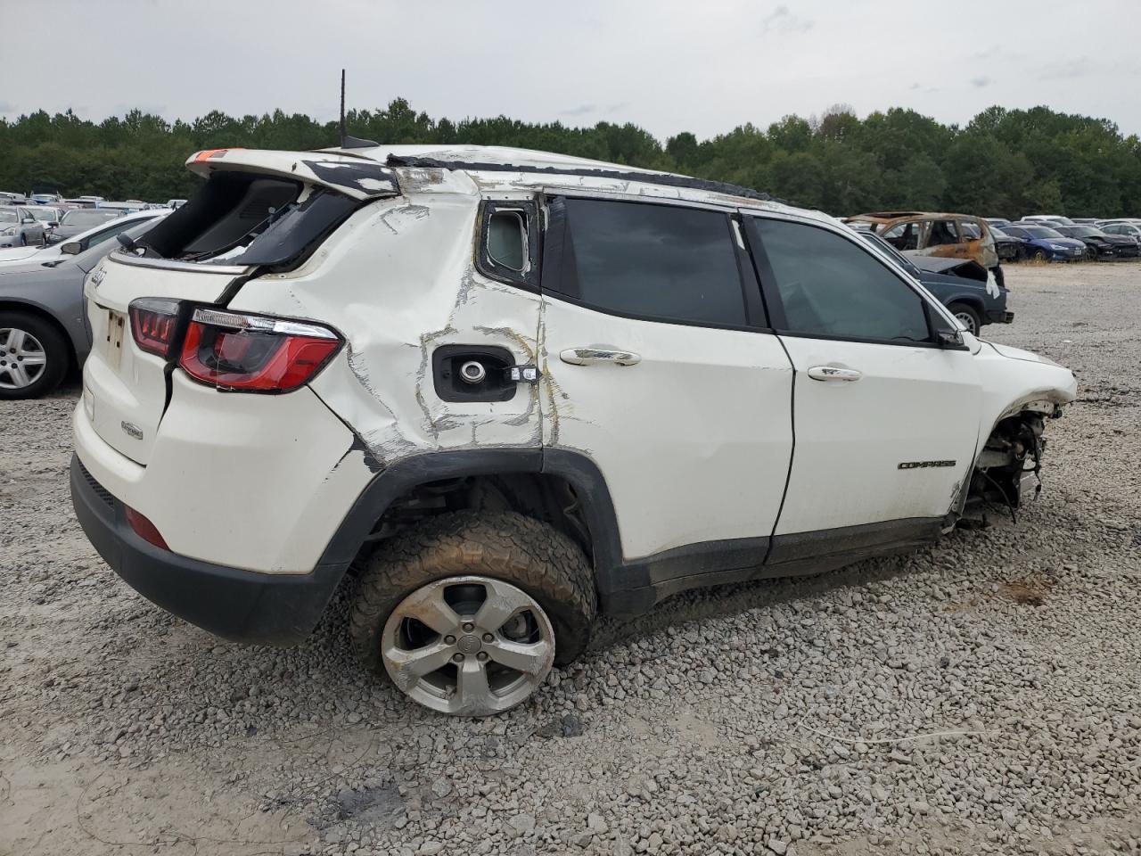 2020 Jeep COMPASS, LATITUDE