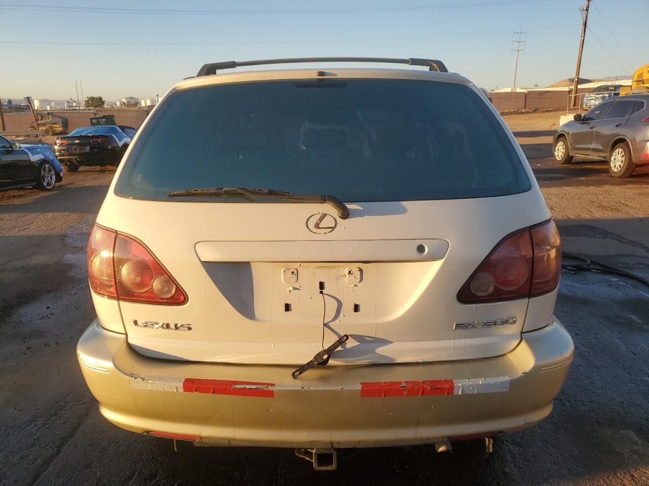 Lot #2862006665 2000 LEXUS RX 300