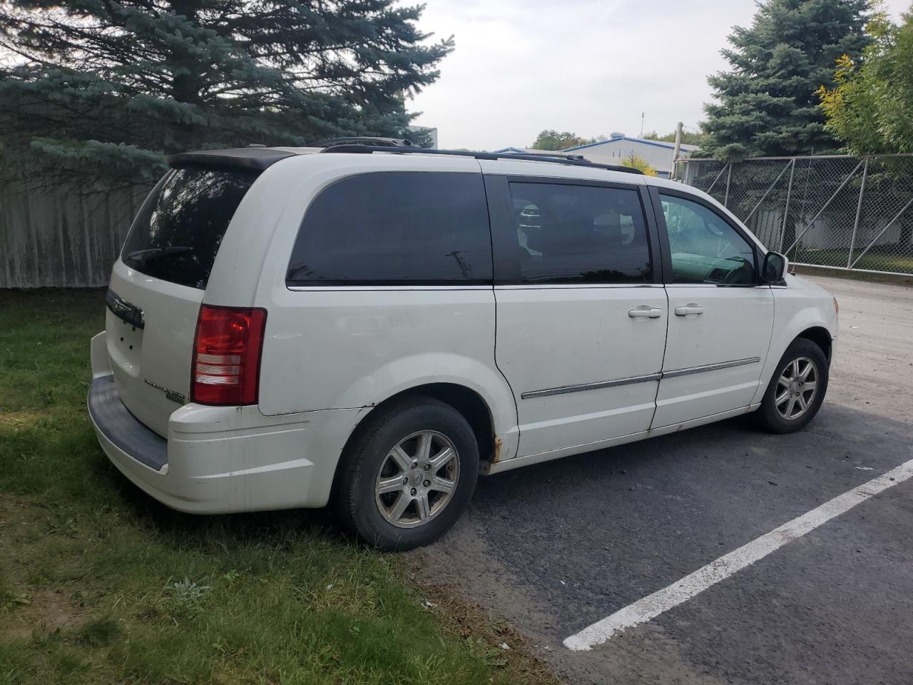 2009 Chrysler TOWN & COU, TOURING