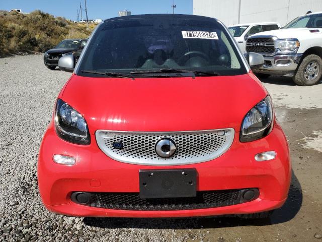 VIN WMEFJ9BA4JK307499 2018 SMART FORTWO no.5