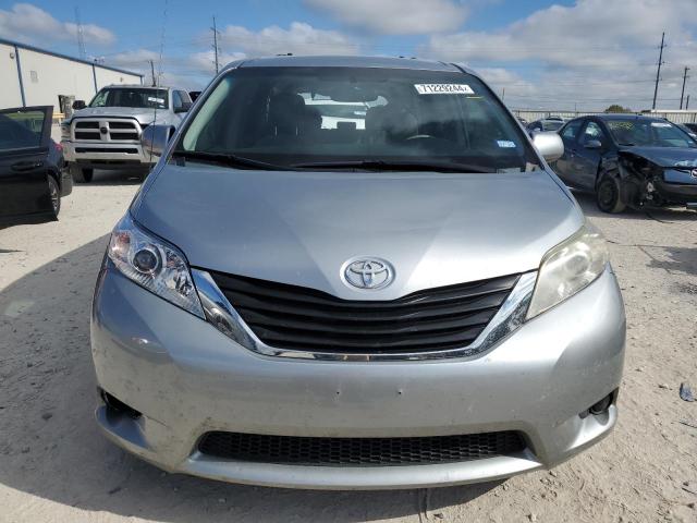 VIN 5TDKK3DC8ES506463 2014 Toyota Sienna, LE no.5