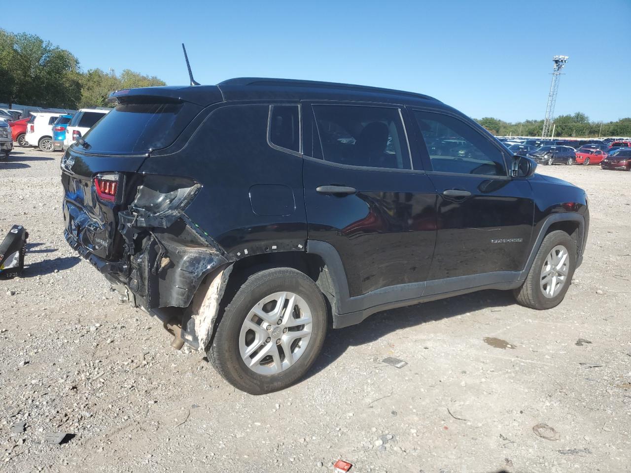 Lot #2955432497 2018 JEEP COMPASS SP