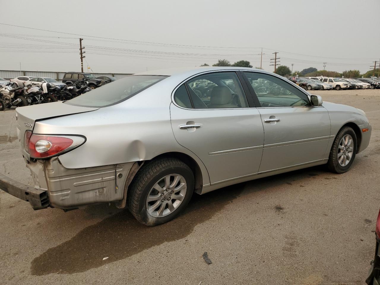 Lot #3029623101 2004 LEXUS ES 330