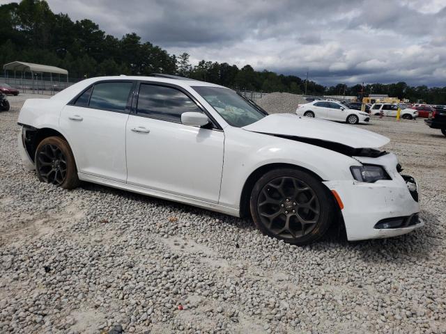 VIN 2C3CCABG2KH668468 2019 Chrysler 300, S no.4