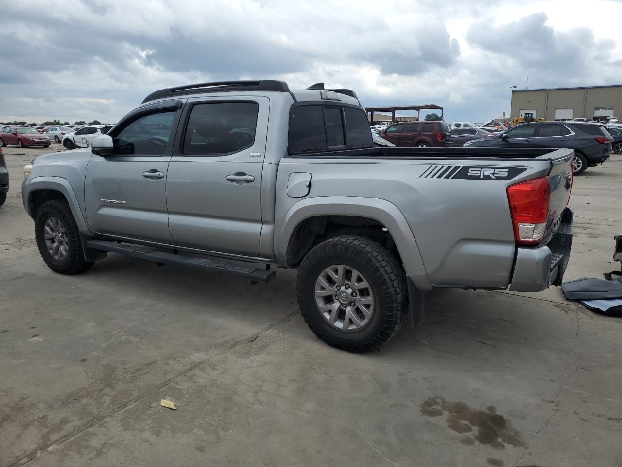 Lot #2828260935 2017 TOYOTA TACOMA DOU