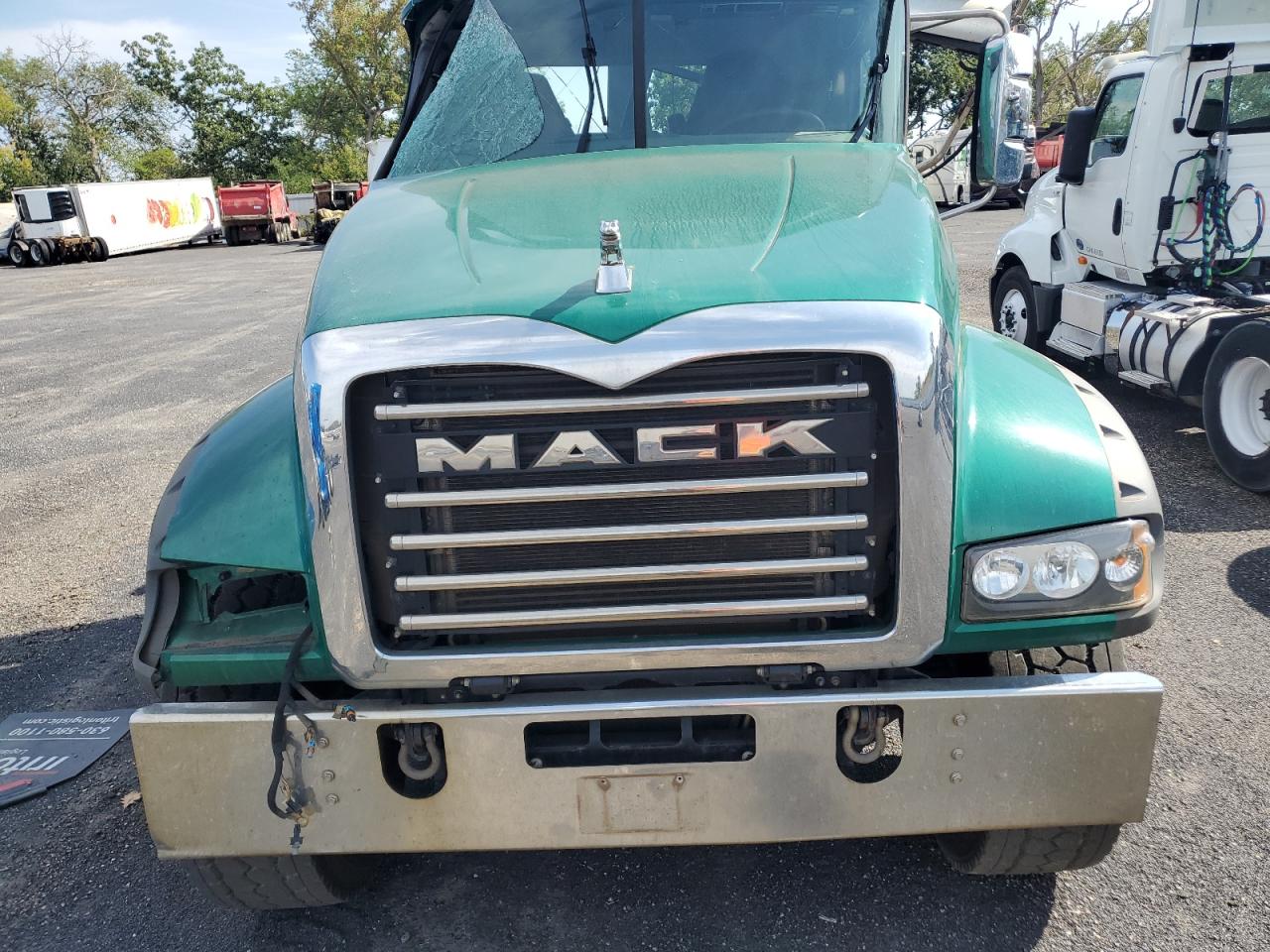 Lot #3028411814 2022 MACK GRANITE