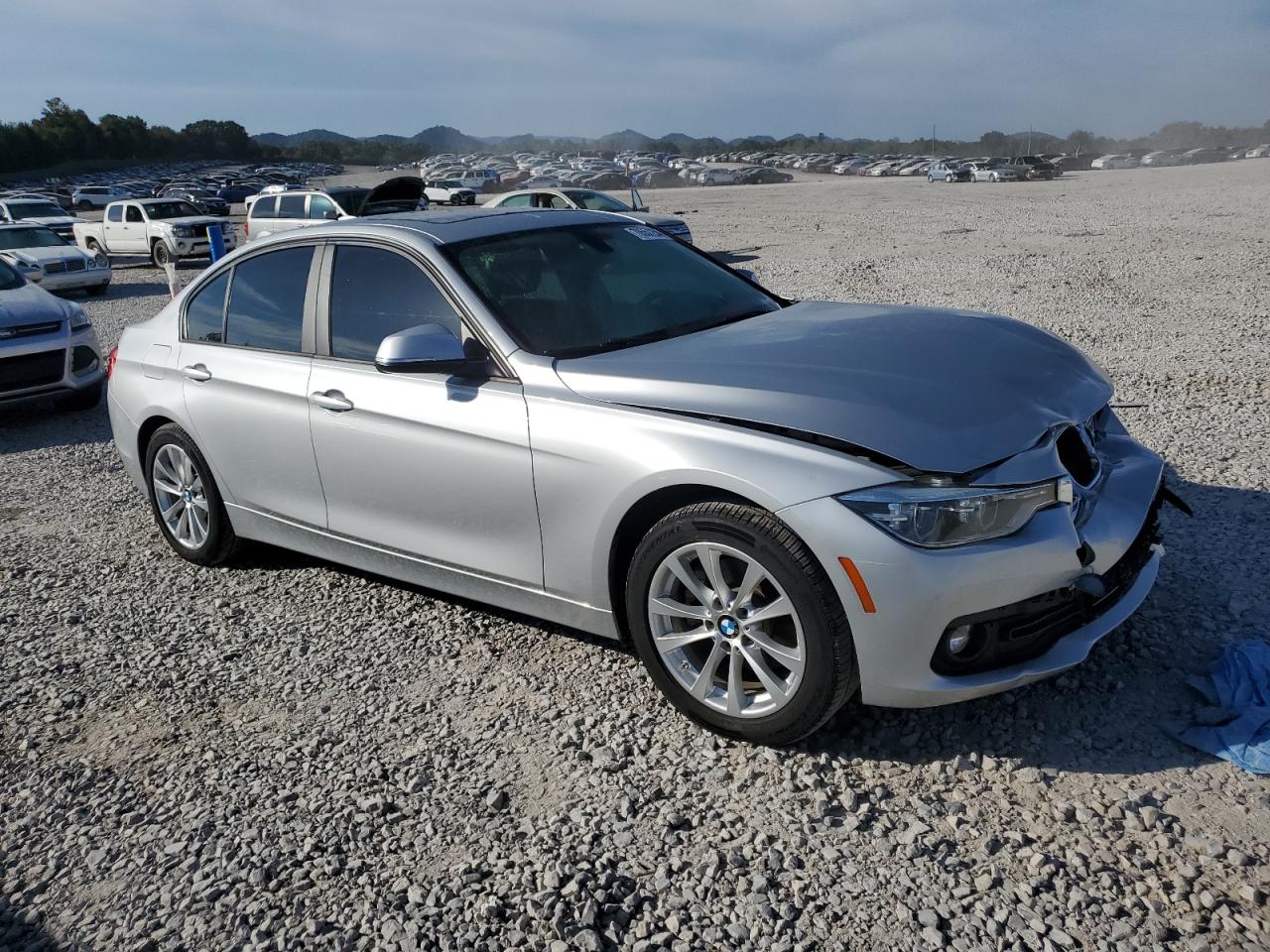 Lot #2921568798 2018 BMW 320 I