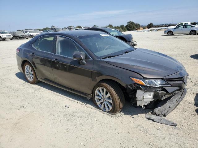 VIN JTNB11HK8J3052070 2018 Toyota Camry, L no.4