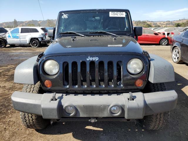 VIN 1C4BJWDG0DL680230 2013 Jeep Wrangler, Sport no.5