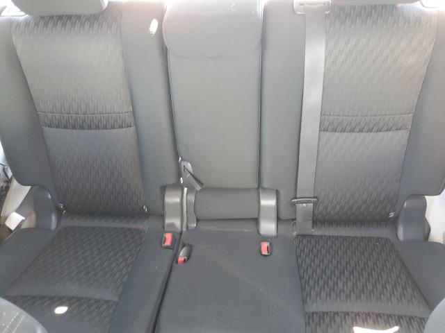 2017 NISSAN ROGUE S - KNMAT2MT2HP564019