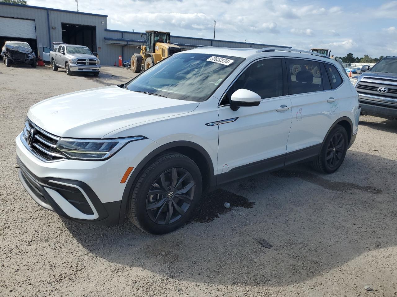 Lot #2955161772 2023 VOLKSWAGEN TIGUAN SE