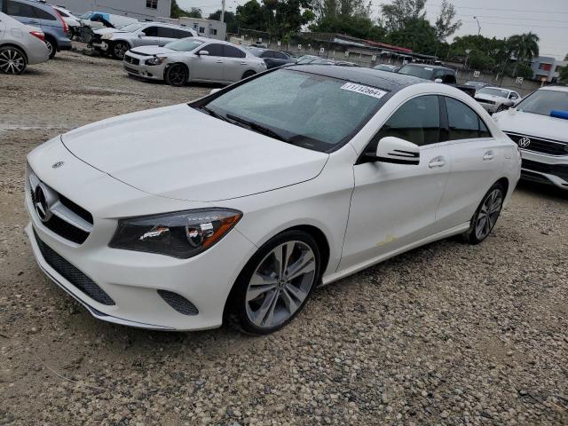 MERCEDES-BENZ CLA 250 2019 white  gas WDDSJ4EB4KN738662 photo #1