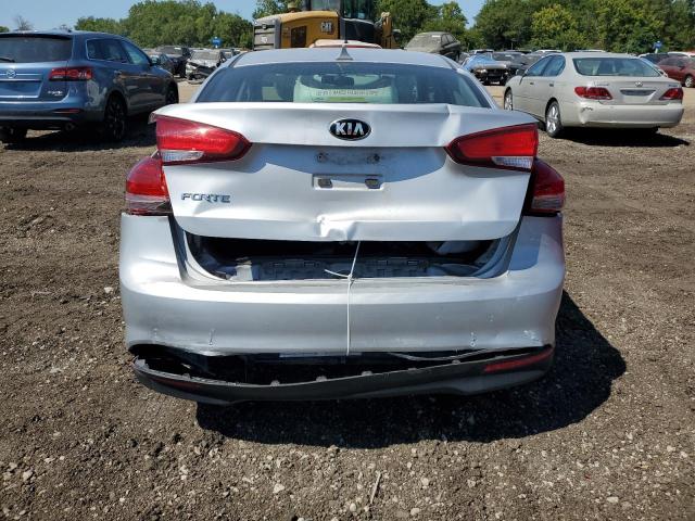 VIN 3KPFK4A7XJE220424 2018 KIA Forte, LX no.6