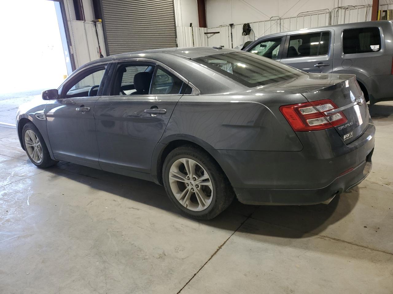 Lot #2979416587 2018 FORD TAURUS SEL