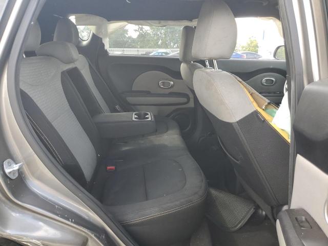 2016 KIA SOUL + - KNDJP3A52G7268724