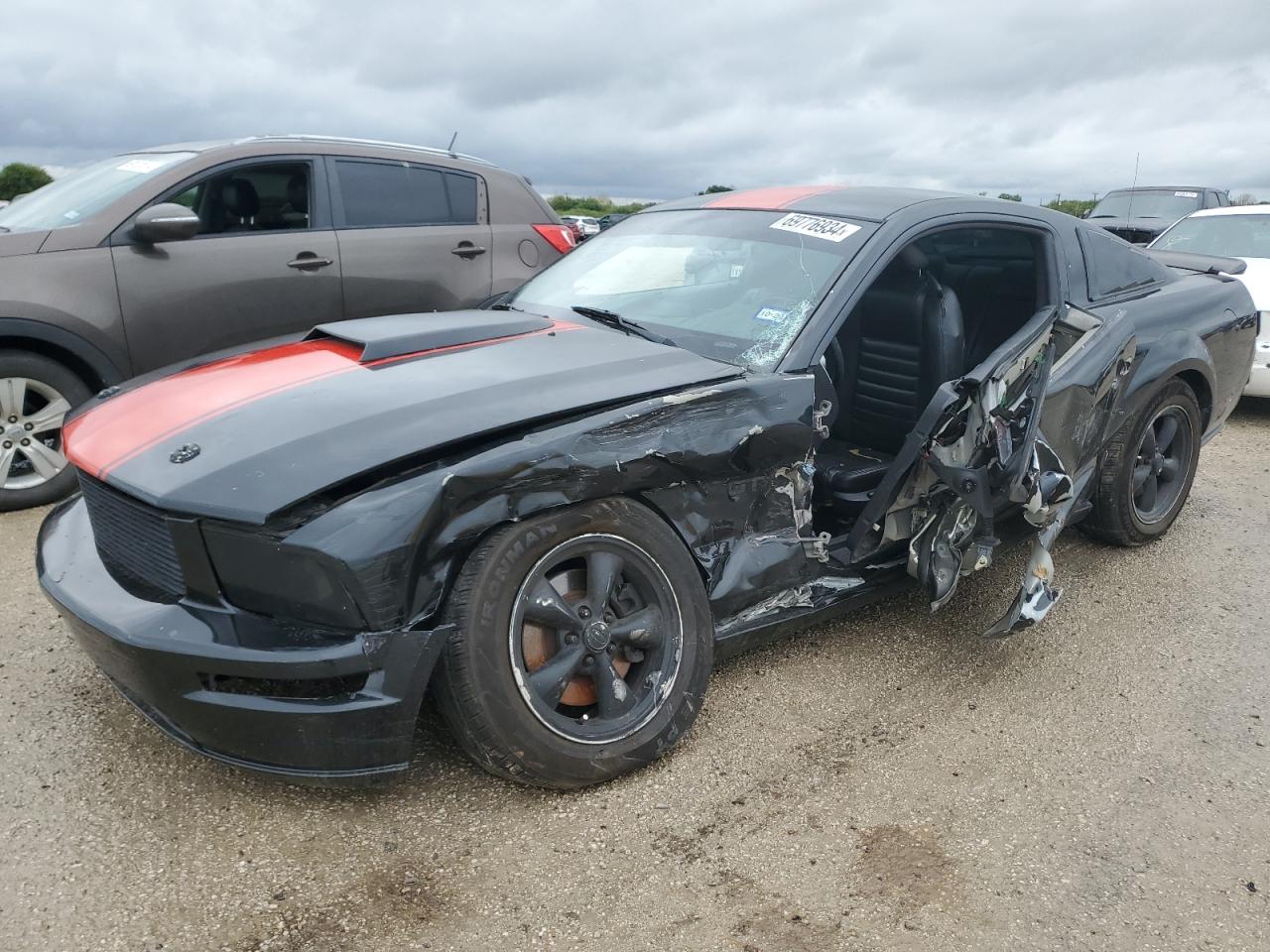 Ford Mustang 2005 GT