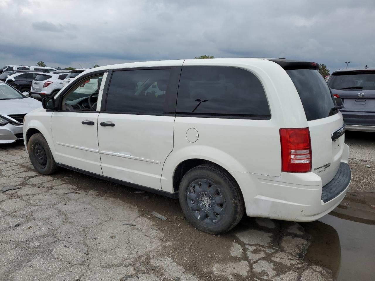 Lot #2911821038 2008 CHRYSLER TOWN & COU