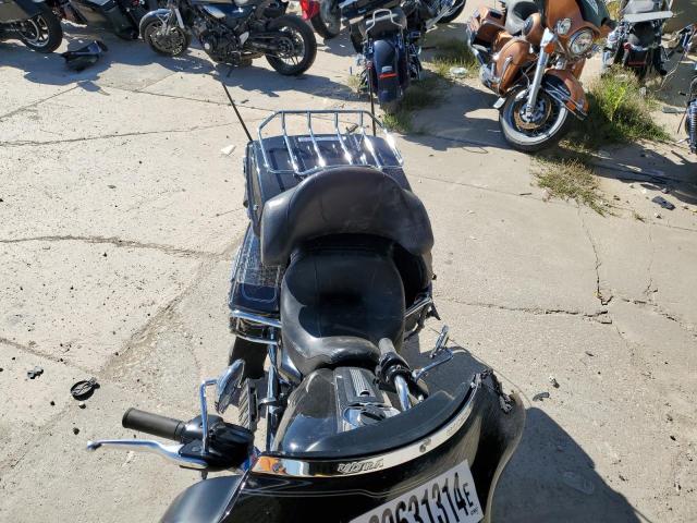 2010 HARLEY-DAVIDSON FLHTCU - 1HD1FC415AB643858