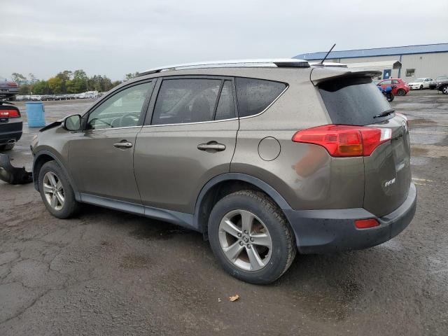 VIN JTMRFREV8FD144105 2015 Toyota RAV4, Xle no.2