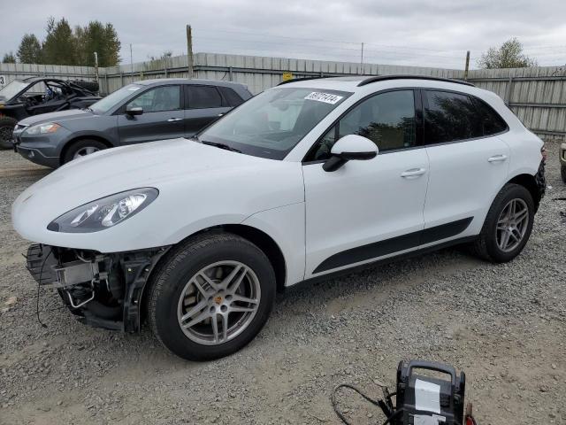 VIN WP1AA2A52HLB02884 2017 Porsche Macan no.1