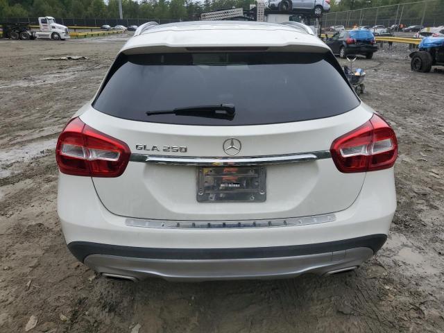 2015 MERCEDES-BENZ GLA 250 - WDCTG4EB4FJ121380