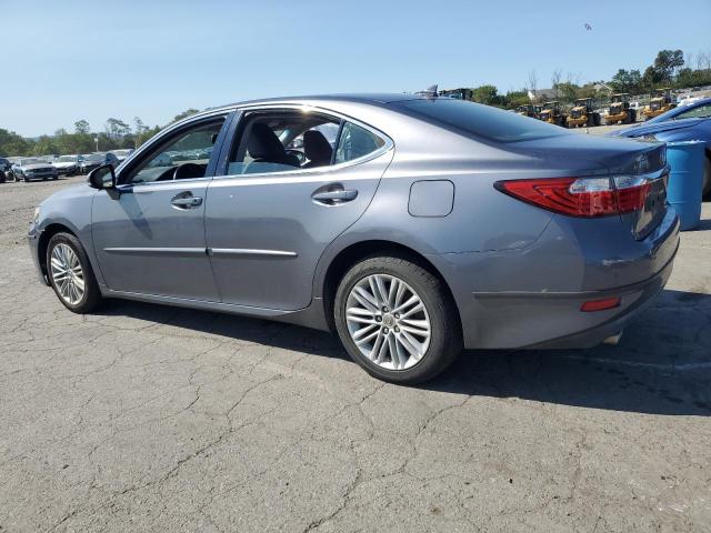 VIN JTHBK1GG2D2080485 2013 Lexus ES, 350 no.2