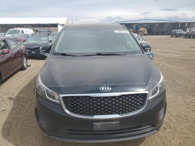 VIN KNDMB5C19H6338258 2017 KIA Sedona, LX no.5