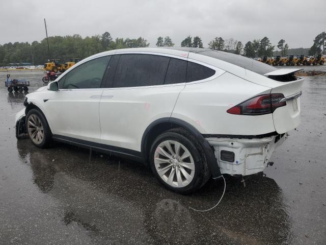 VIN 5YJXCBE28KF184913 2019 Tesla MODEL X no.2