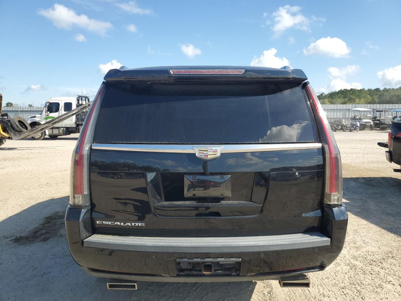 Lot #2918497199 2015 CADILLAC ESCALADE L