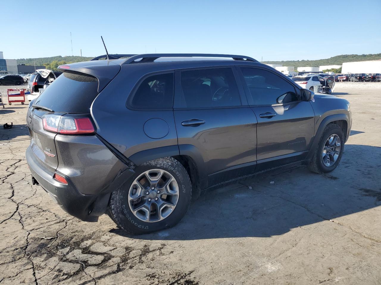 Lot #2928777572 2019 JEEP CHEROKEE T